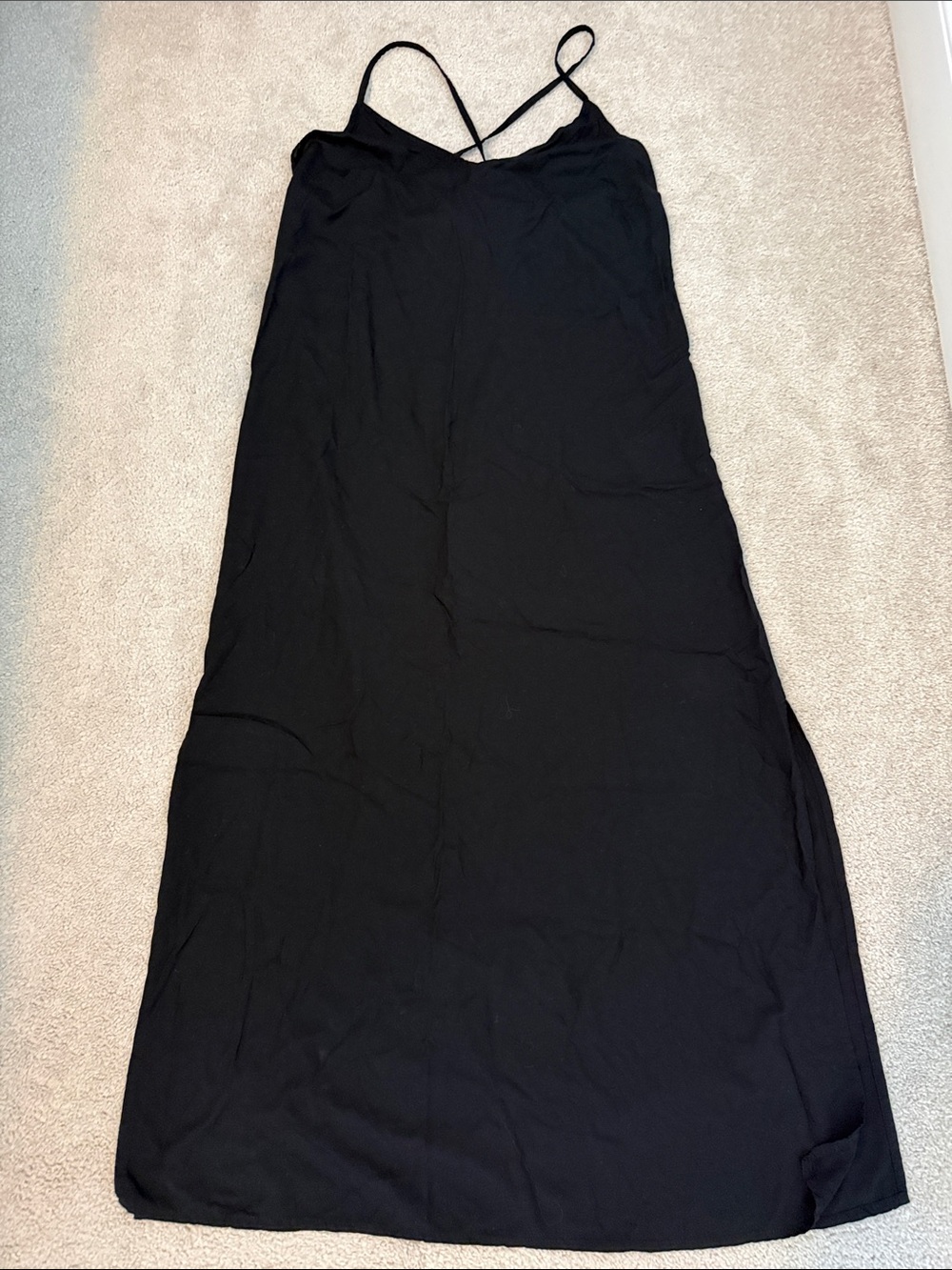 Old Navy M black maxi dress 👗